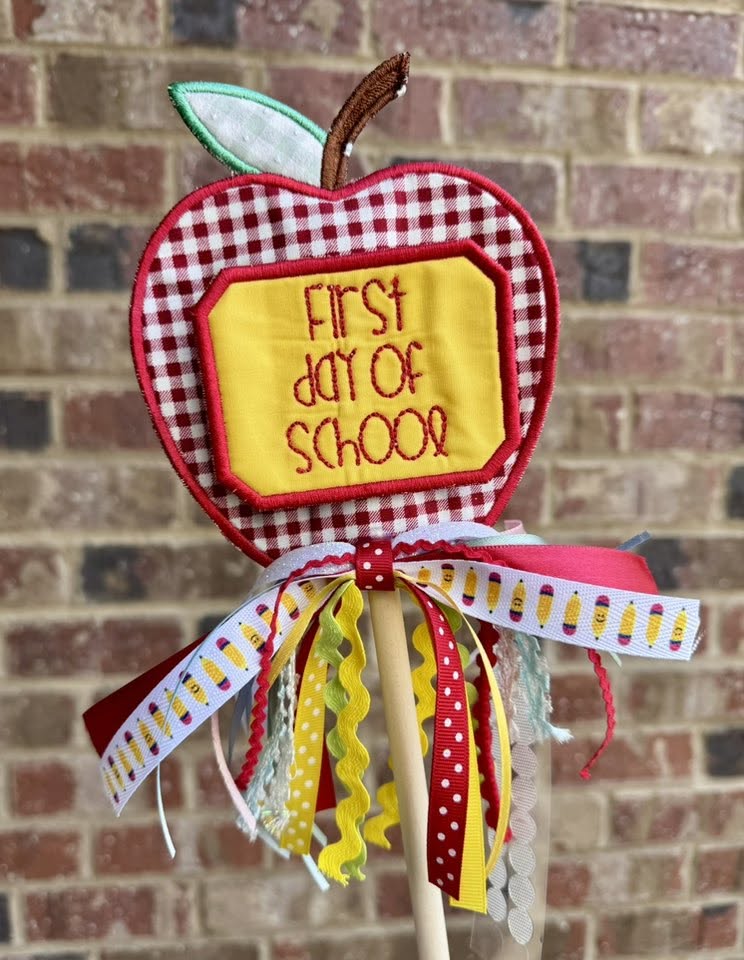 First/Last Day of School Apple Wand