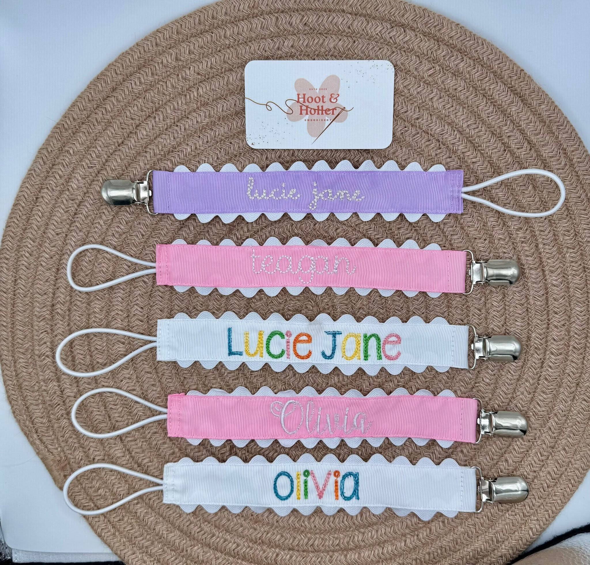 Paci Clip