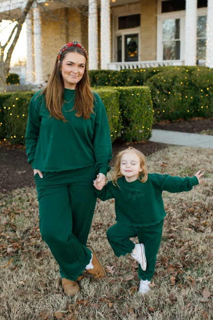 Women's Scalloped Set - Red or Green